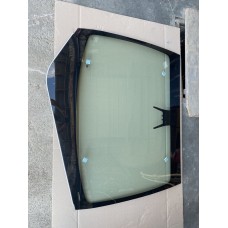 Скло лобове Tesla Model Y