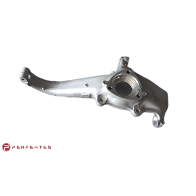Кулак поворотний (цапфа) RH Tesla Model 3 1044316-00-E