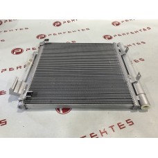 Радіатор кондиціонера (2012-2021) LH Tesla Model S
