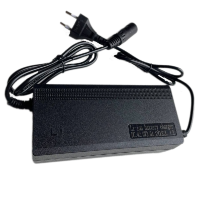 Зарядний пристрій 36V 3A XLR (42V) CHAR-00007821